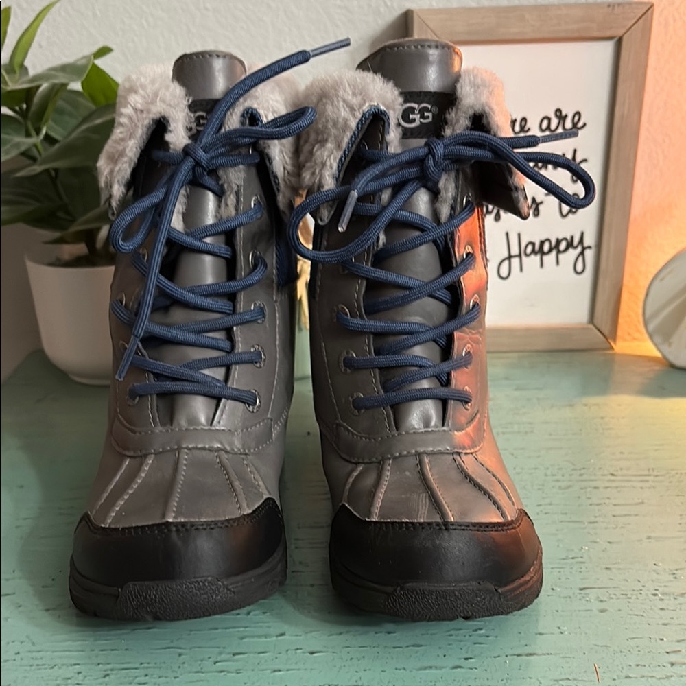 UGG Gray and Black Winter Boots with Blue Laces